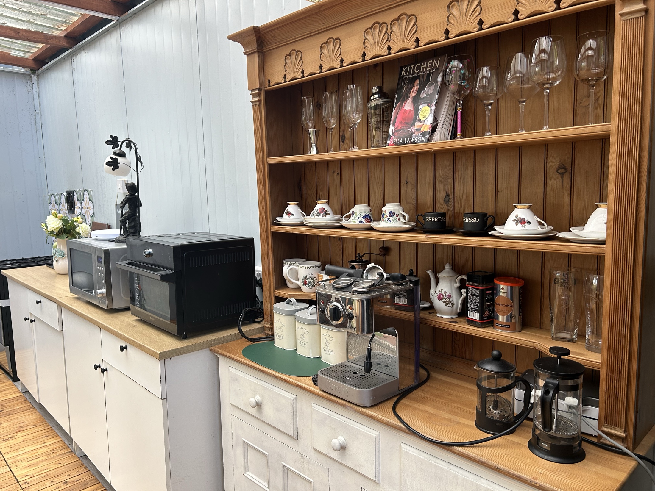 The shared farm kitchen with coffee and tea facilities